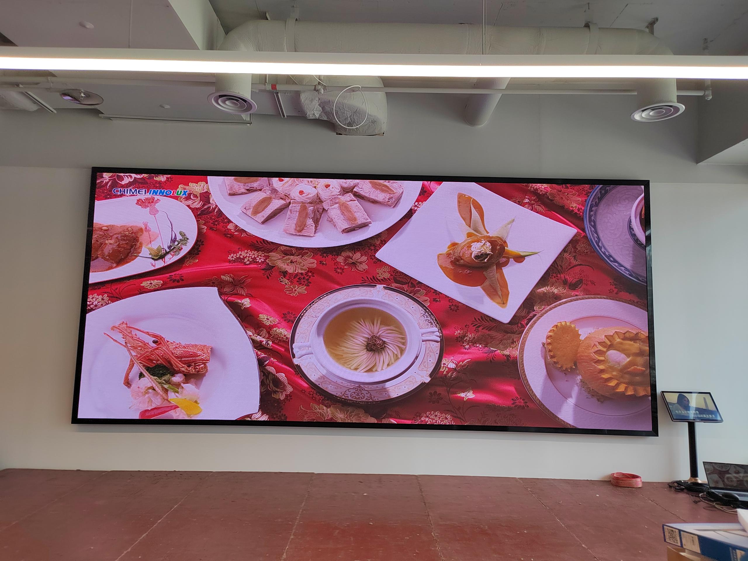 深圳南山展會(huì)展廳LED顯示屏P2.5高清顯示！